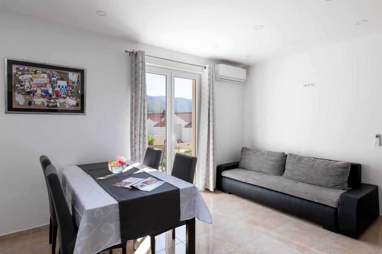 Amarillo Apartments Млини Екстериор снимка